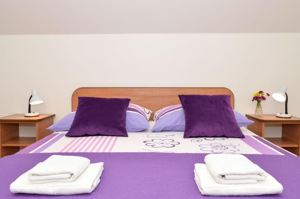 Apartments Pitesa Trogir Zewnętrze zdjęcie